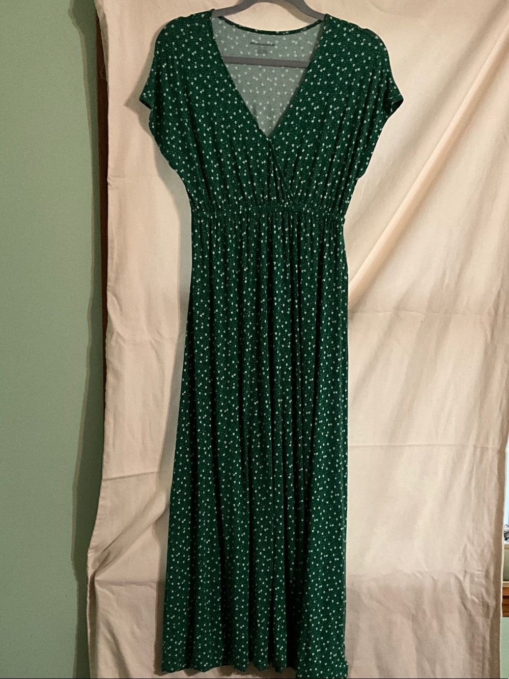 Green Dotted V-Neck Maxi Dress Sz S